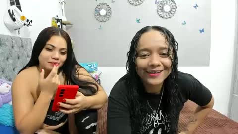 Snapshot of iam_mai chatting on October 4, 2025, 3:59 am iam_mai online show from October 4, 2025, 3:59 am