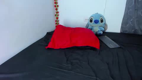 Samantha Marin online show from December 14, 2024, 12:55 am