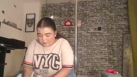Snapshot of iam_samy__ chatting on January 31, 2025, 11:46 am Samy online show from January 31, 2025, 11:46 am