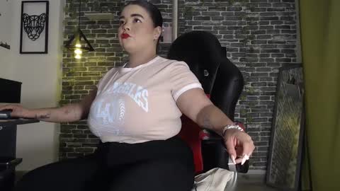 Snapshot of iam_samy__ chatting on February 4, 2025, 11:49 am Samy online show from February 4, 2025, 11:49 am