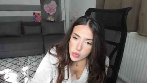 Baby Gal online show from September 30, 2025, 8:30 am