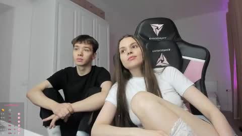 Cassie  STREAMS HERE EVERYDAY online show from December 1, 2024, 4:29 pm