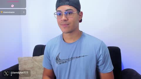 Dylan  independent model  online show from January 27, 2025, 3:18 pm