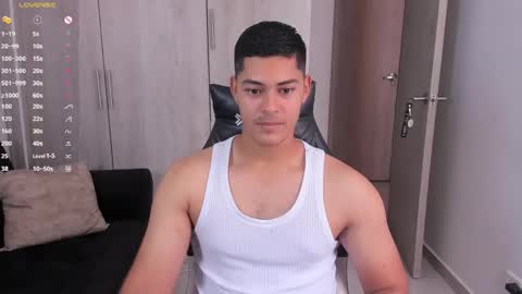 Dylan  independent model  online show from September 20, 2025, 3:57 pm