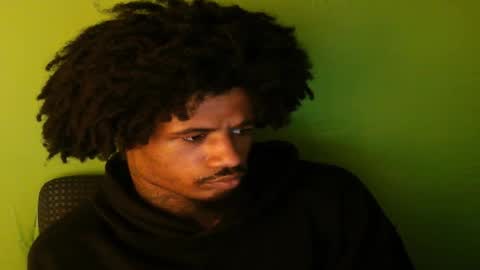 iamjohnny4u online show from November 2, 2025, 6:05 am