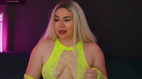 Snapshot of iamlila chatting on December 11, 2024, 5:48 pm Lila online show from December 11, 2024, 5:48 pm