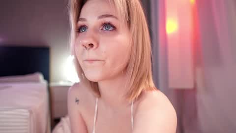 Snapshot of iamninamint chatting on January 5, 2025, 7:17 pm Nina online show from January 5, 2025, 7:17 pm