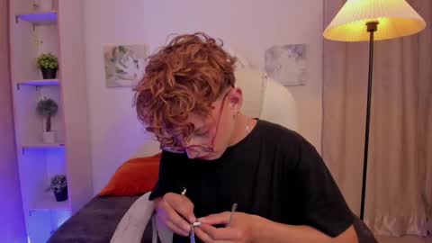 ian  online show from November 29, 2025, 8:39 am