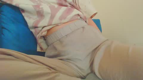 Ice online show from December 13, 2024, 6:59 pm