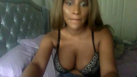 Snapshot of icedcoffeex chatting on January 3, 2025, 8:11 pm icedcoffeex online show from January 3, 2025, 8:11 pm