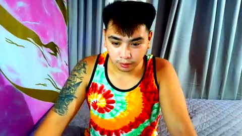 iconic_vince online show from November 12, 2025, 12:27 pm