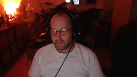 Snapshot of icum4ladies2021 chatting on November 23, 2025, 8:19 pm icum4ladies2021 online show from November 23, 2025, 8:19 pm