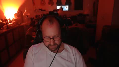 Snapshot of icum4ladies2021 chatting on December 4, 2025, 12:20 am icum4ladies2021 online show from December 4, 2025, 12:20 am