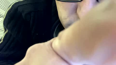 icums4u online show from December 10, 2024, 4:49 pm