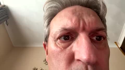 icums4u online show from October 27, 2025, 3:27 pm