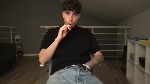 Snapshot of icyninesix chatting on January 15, 2025, 8:16 pm icyninesix online show from January 15, 2025, 8:16 pm