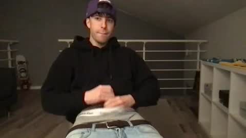 Snapshot of icyninesix chatting on January 26, 2025, 6:58 pm icyninesix online show from January 26, 2025, 6:58 pm