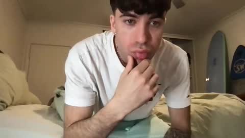 Snapshot of icyninesix chatting on February 16, 2025, 10:43 pm icyninesix online show from February 16, 2025, 10:43 pm