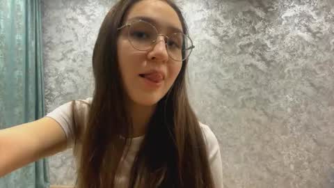 Sofi online show from November 6, 2025, 4:08 pm