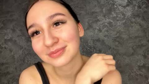 Sofi online show from December 18, 2025, 4:24 pm