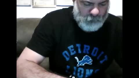 Snapshot of idkwhyidothis348732 chatting on November 26, 2025, 11:22 am idkwhyidothis348732 online show from November 26, 2025, 11:22 am