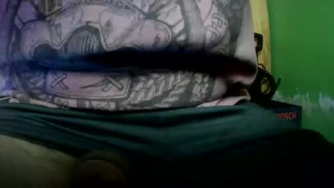 Snapshot of ifanta chatting on December 14, 2025, 4:23 pm Nicolas online show from December 14, 2025, 4:23 pm