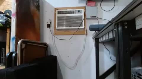 Snapshot of iflash4u chatting on October 5, 2025, 3:43 pm iflash4u online show from October 5, 2025, 3:43 pm