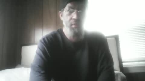 igasu online show from September 29, 2025, 2:33 pm