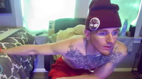 Snapshot of igetherwetter chatting on December 31, 2024, 2:47 pm Amiri Roue online show from December 31, 2024, 2:47 pm