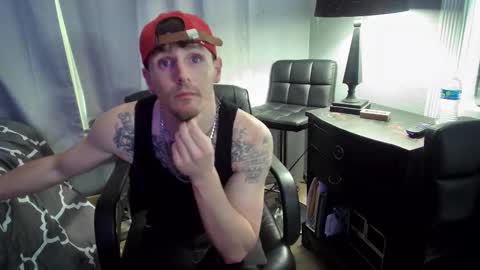 Snapshot of igetherwetter chatting on March 12, 2025, 4:35 pm Amiri Roue online show from March 12, 2025, 4:35 pm