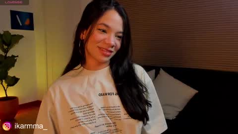 Lua     online show from September 26, 2025, 12:03 am