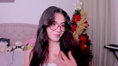 Maria online show from November 24, 2025, 1:33 pm