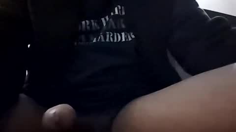 Snapshot of ikylong chatting on December 12, 2024, 5:04 pm Iky online show from December 12, 2024, 5:04 pm