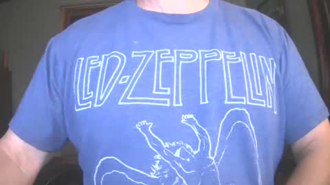 il_undercover online show from September 15, 2025, 10:48 am