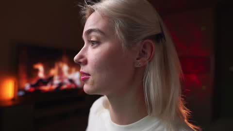 ileanacampbel online show from December 1, 2024, 4:29 pm