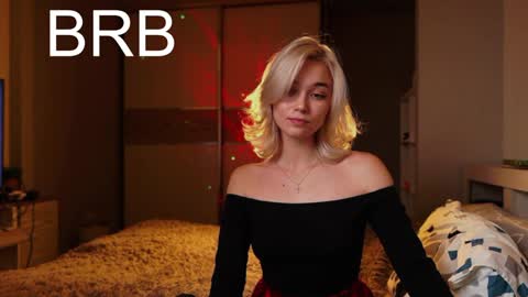 ileanacampbel online show from December 10, 2024, 4:13 am