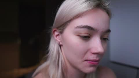 ileanacampbel online show from January 8, 2025, 4:44 am