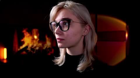 ileanacampbel online show from January 19, 2025, 5:15 am