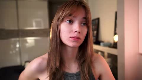 ileanacampbel online show from September 24, 2025, 4:27 am