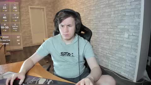 iliaskris online show from March 3, 2025, 10:52 pm