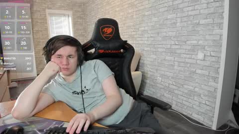 iliaskris online show from March 4, 2025, 12:33 pm