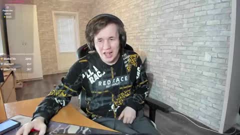 iliaskris online show from March 12, 2025, 3:57 am