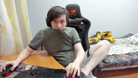 iliaskris online show from September 12, 2025, 5:02 pm