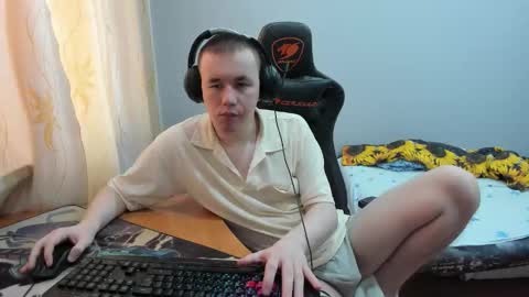 iliaskris online show from October 5, 2025, 5:50 am