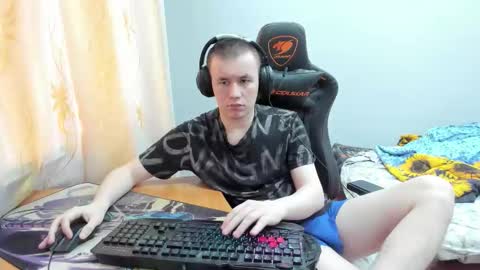 iliaskris online show from October 12, 2025, 4:00 am