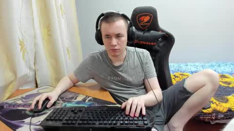 iliaskris online show from October 16, 2025, 2:01 am