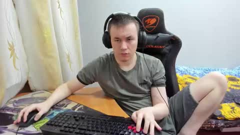 iliaskris online show from October 25, 2025, 4:46 pm