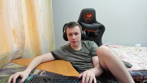 iliaskris online show from November 13, 2025, 10:36 am