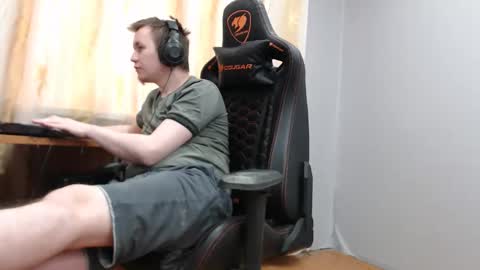 lord online show from December 4, 2025, 6:34 am