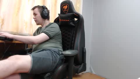 lord online show from December 5, 2025, 7:06 am